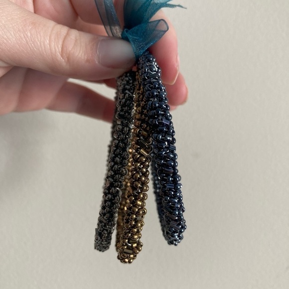 𝅺BEADED bangle bracelets - Picture 2 of 2